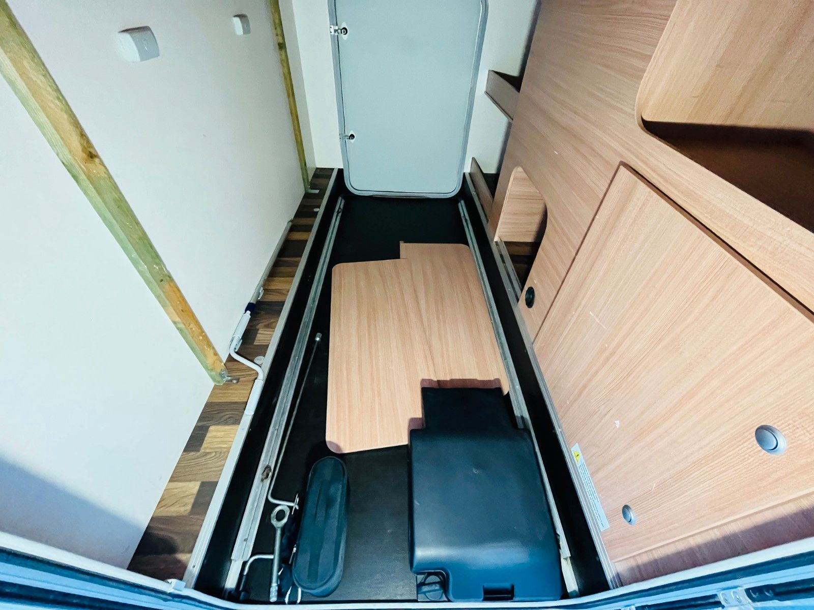 Fahrzeugabbildung Knaus SKY TI 650 MEG EINZELBETTEN MARKISE