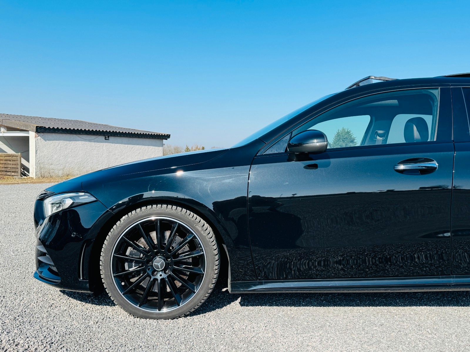 Fahrzeugabbildung Mercedes-Benz A 220 d LIM AMG*NIGHT*MULTIB*BURM*PANO*ACC*360*