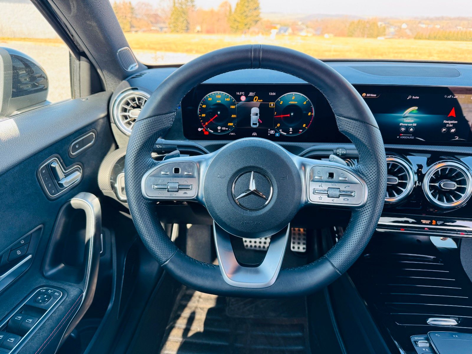 Fahrzeugabbildung Mercedes-Benz A 220 d LIM AMG*NIGHT*MULTIB*BURM*PANO*ACC*360*