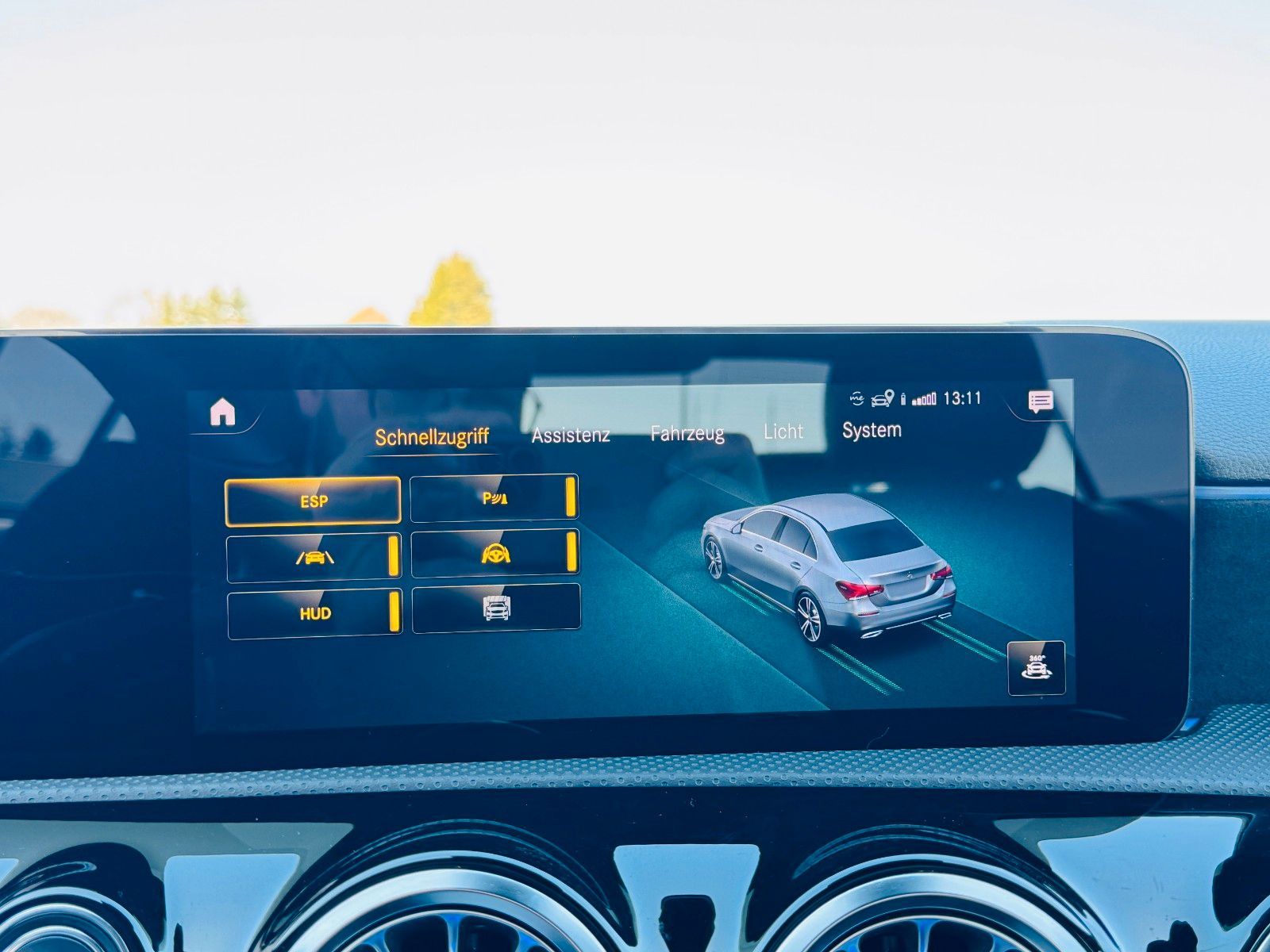 Fahrzeugabbildung Mercedes-Benz A 220 d LIM AMG*NIGHT*MULTIB*BURM*PANO*ACC*360*