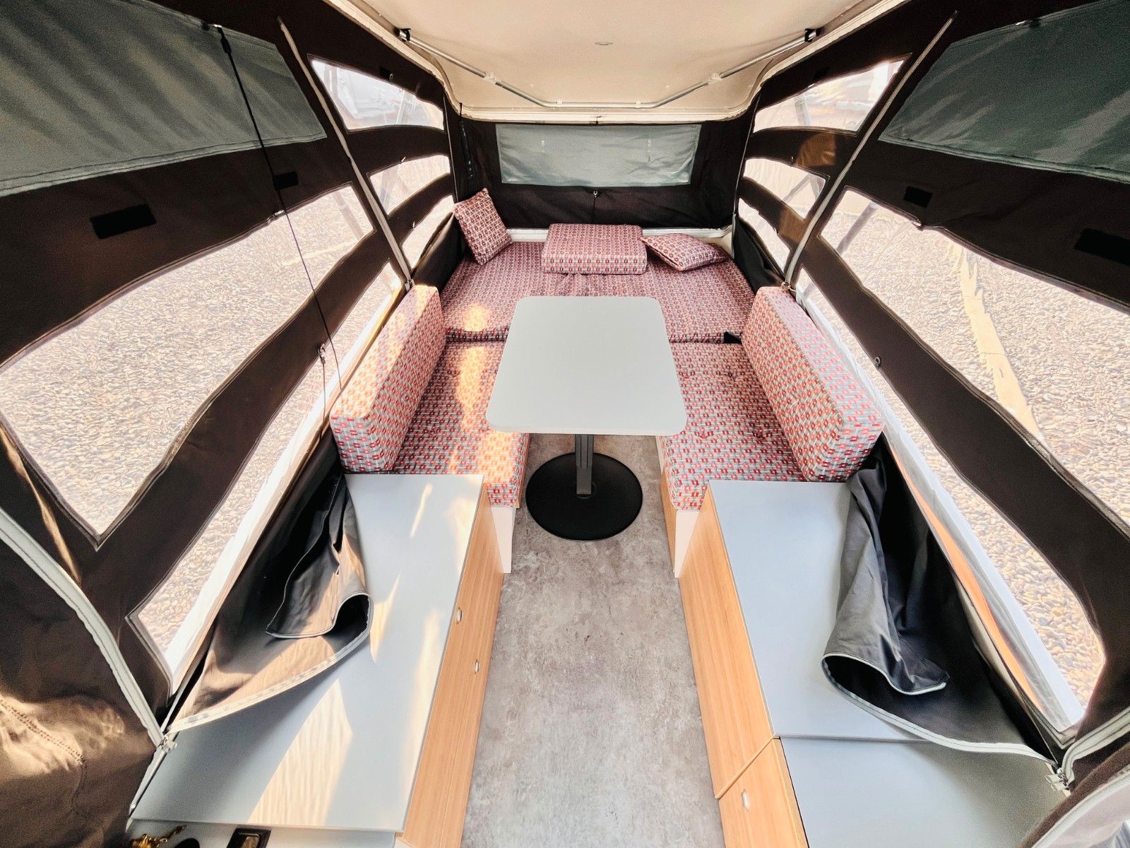 Fahrzeugabbildung Trigano ÄHNLICH - EASY CARAVANNING TAKE-OFF FALTCARAVAN