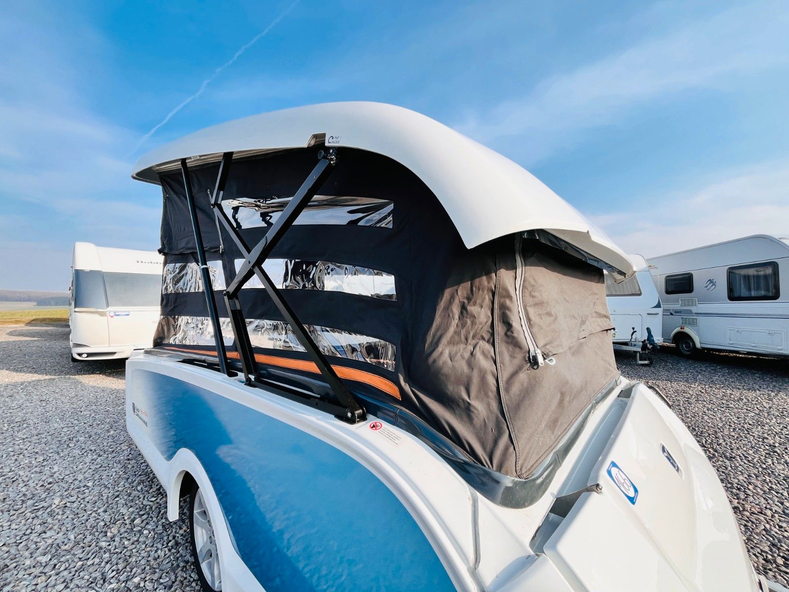 Fahrzeugabbildung Trigano ÄHNLICH - EASY CARAVANNING TAKE-OFF FALTCARAVAN