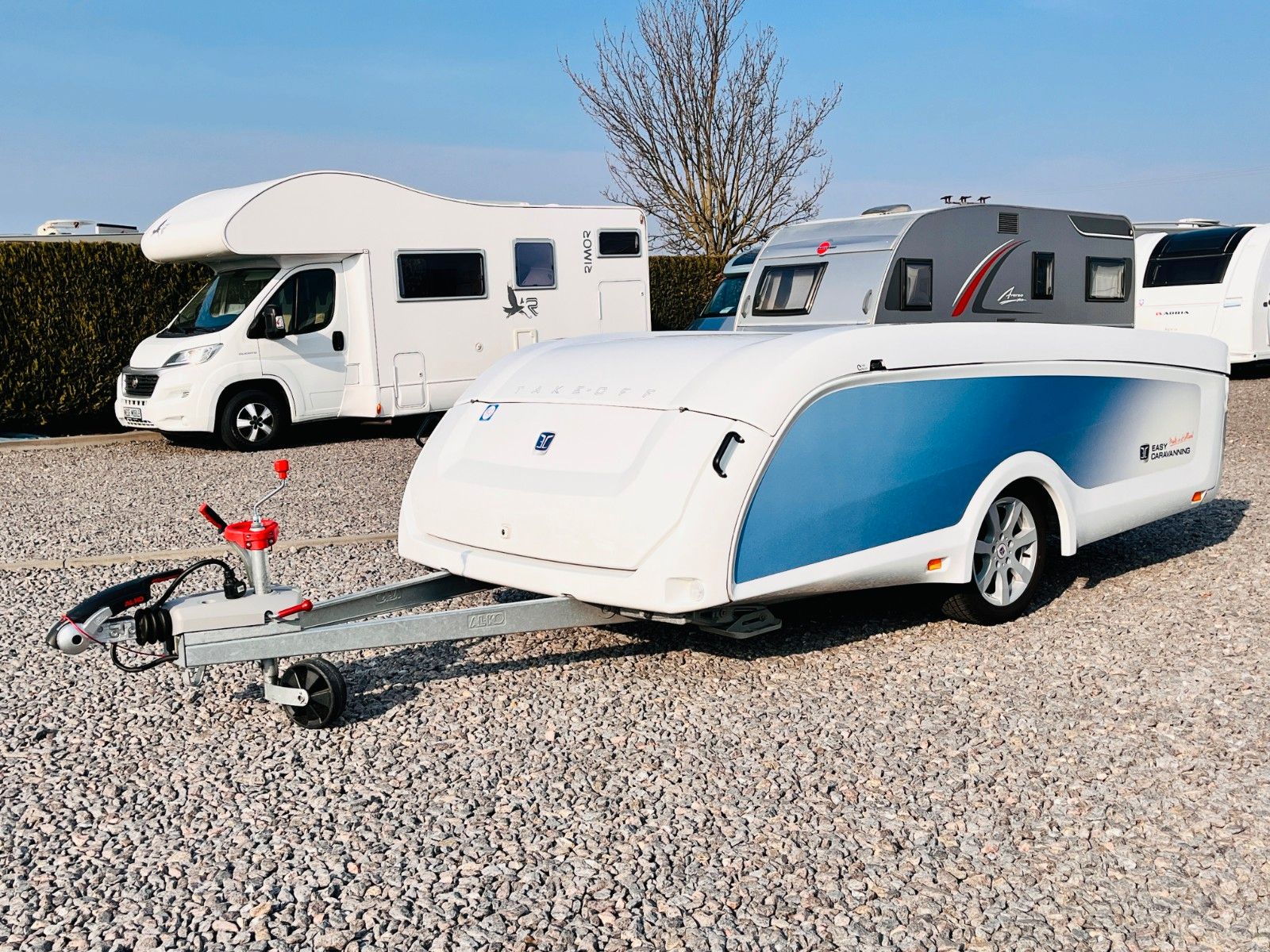 Fahrzeugabbildung Trigano ÄHNLICH - EASY CARAVANNING TAKE-OFF FALTCARAVAN