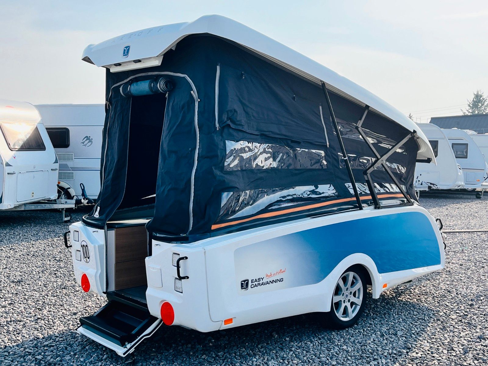Fahrzeugabbildung Trigano ÄHNLICH - EASY CARAVANNING TAKE-OFF FALTCARAVAN