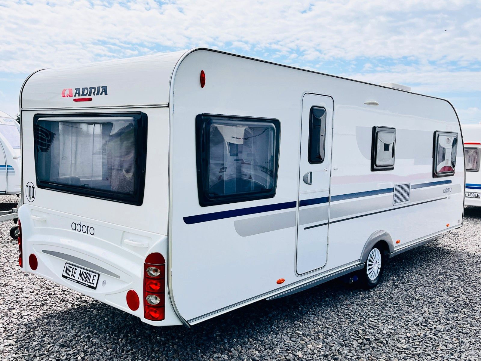 Fahrzeugabbildung Adria ADORA 612 LU EINZELBETTEN DUSCHE MOVER!!!