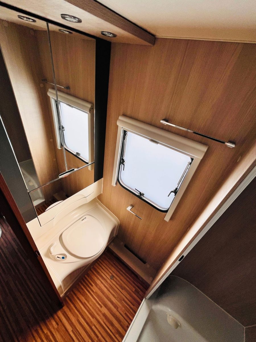 Fahrzeugabbildung Adria ADORA 612 LU EINZELBETTEN DUSCHE MOVER!!!
