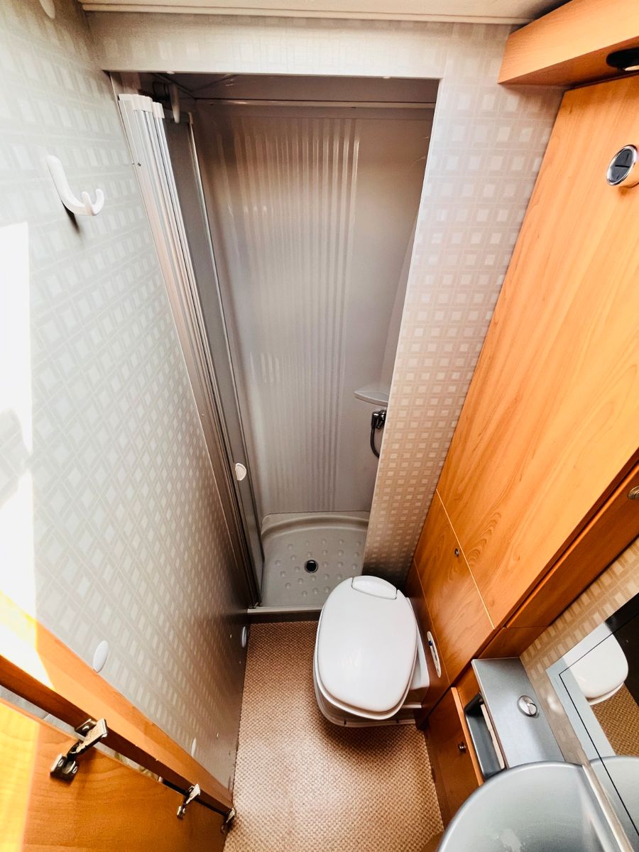 Fahrzeugabbildung Bürstner ELEGANCE I 685 FRANZ.BETT SOLAR POWERMOTOR