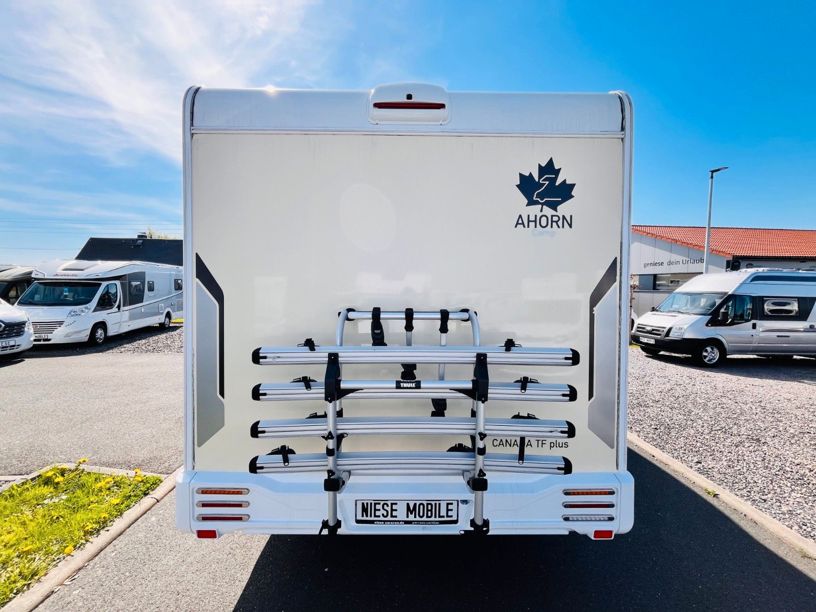 Fahrzeugabbildung Ahorn CANADA TF PLUS EINZELBETTEN HUBBETT SAT CLESANA