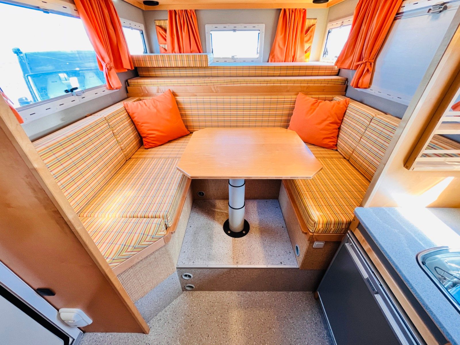 Fahrzeugabbildung Bimobil EX 452 S 4x4 SPRINTER 3,0 V6 AUTOMATIK GENERATOR