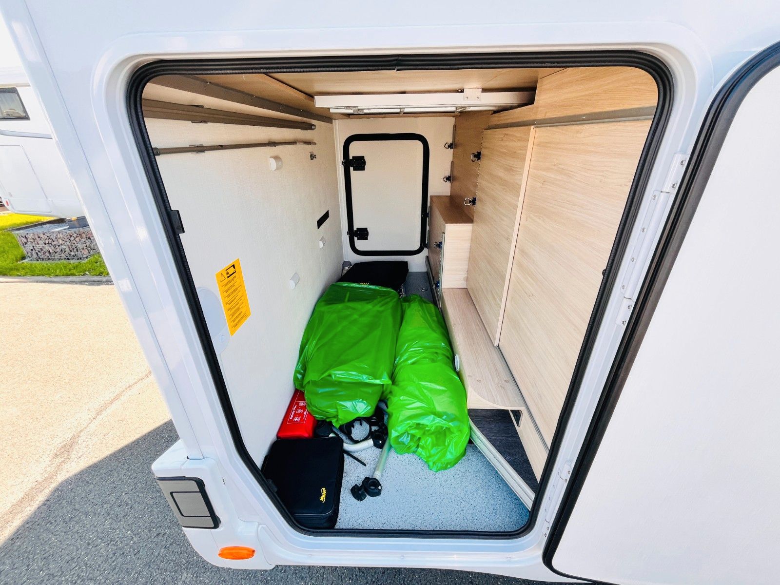 Fahrzeugabbildung Challenger STAR EDITION 264 QUERBETT GARAGE SAT TV SOLAR