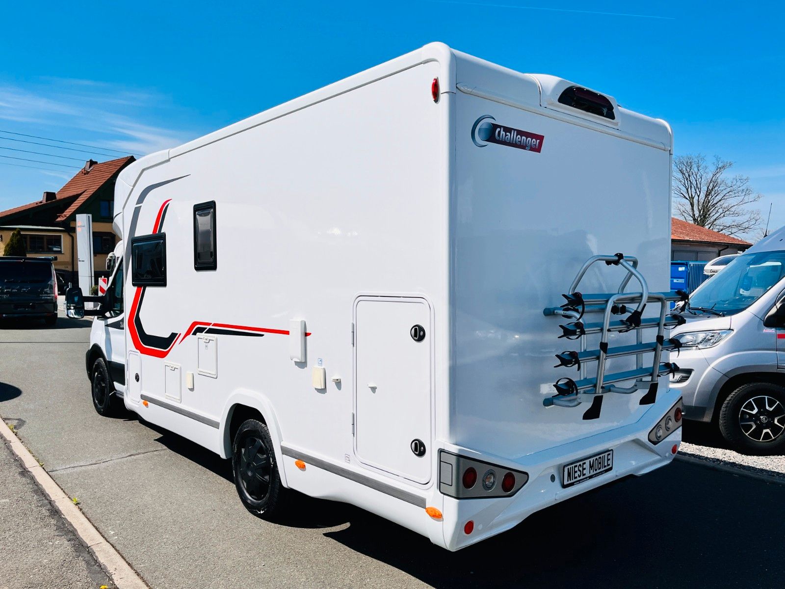 Fahrzeugabbildung Challenger STAR EDITION 264 QUERBETT GARAGE SAT TV SOLAR