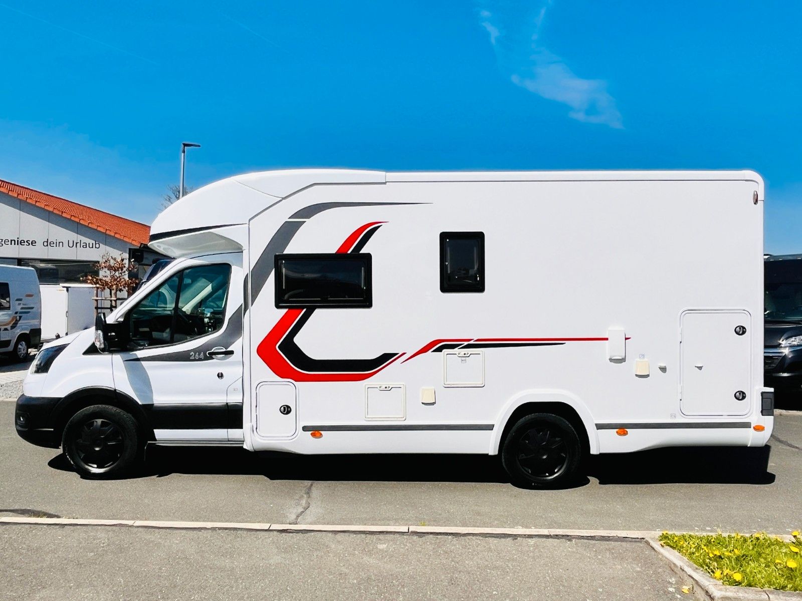 Fahrzeugabbildung Challenger STAR EDITION 264 QUERBETT GARAGE SAT TV SOLAR